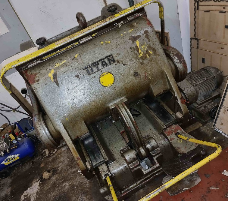 Тигельний прес для висічки Titan Model 3 (формат 845 × 1245 мм) Київ - зображення 1