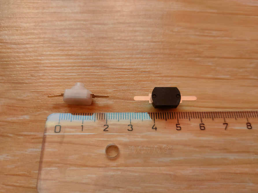 Кнопка маленькая с фиксацией для фонариков Киев - изображение 5