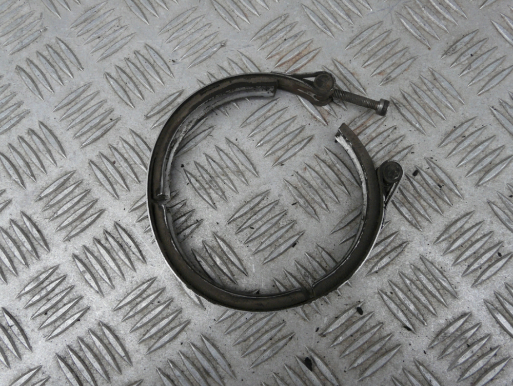 1813210 Хомут патрубка интеркулера DAF XF 106 Euro 6 Львов - изображение 1