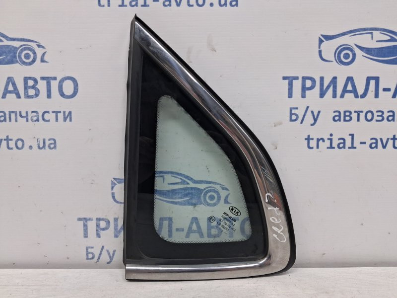 Стекло в кузов заднее левое Kia Ceed JD 1.6 DIESEL D4FB 2012 (б/у) Киев - изображение 1