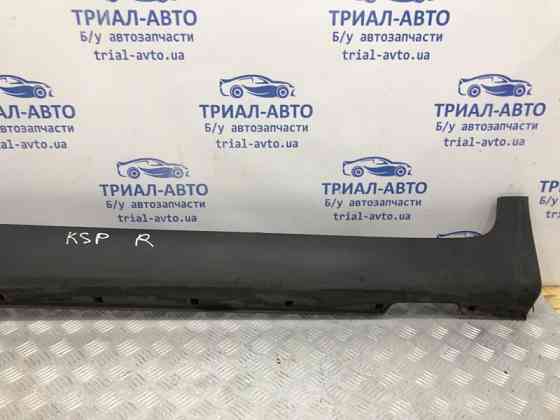 Накладка порога внешняя правая Kia Sportage SL 1.7 DIESEL D4FD 2010 (б/у) Киев