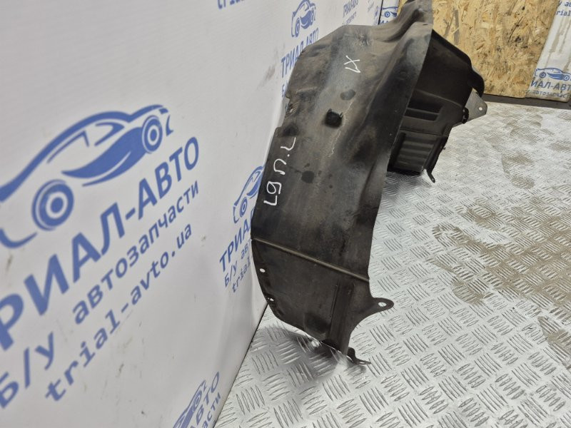 Подкрылок передний левый Mitsubishi Lancer 9 1.6 БЕНЗИН 4G18 2003 (б/у) Київ - зображення 4