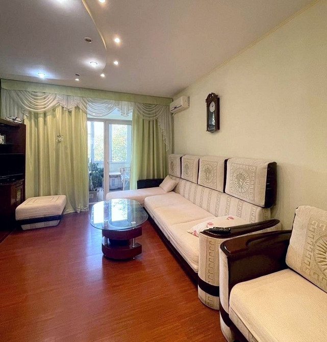 Продам 3-комнатную сталинку в начале пр. Слобожанский, район McDonald’sа Днепр - изображение 1