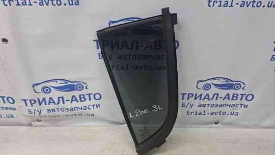Стекло двери задней левой (форточка) Mitsubishi L200 2006-2015 MN136793 (Арт. 74406) Київ