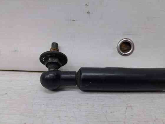 Амортизатор капота Toyota Prado J120 4.0 1GR-FE 2002 (б/у) Київ