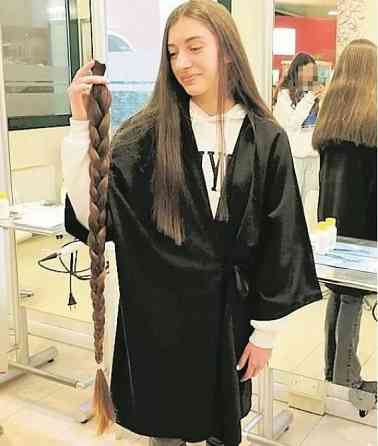 МАСОВО закуповує волосся у місті РІВНЕ та по всій території України!Телефони: 0961002722,0633013356 Рівне