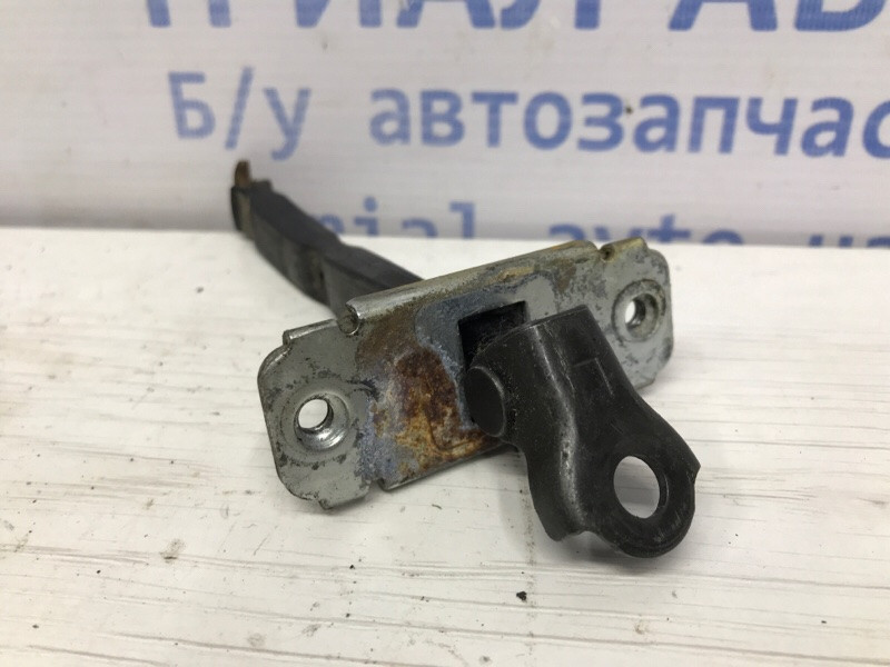 Ограничитель двери задний левый Hyundai I30 GD 1.6 DIESEL D4FB 2011 (б/у) Киев - изображение 2