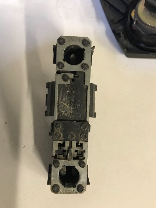 Бу плата контактная заднего наружного фонаря Renault Laguna 1 Кропивницький - зображення 2