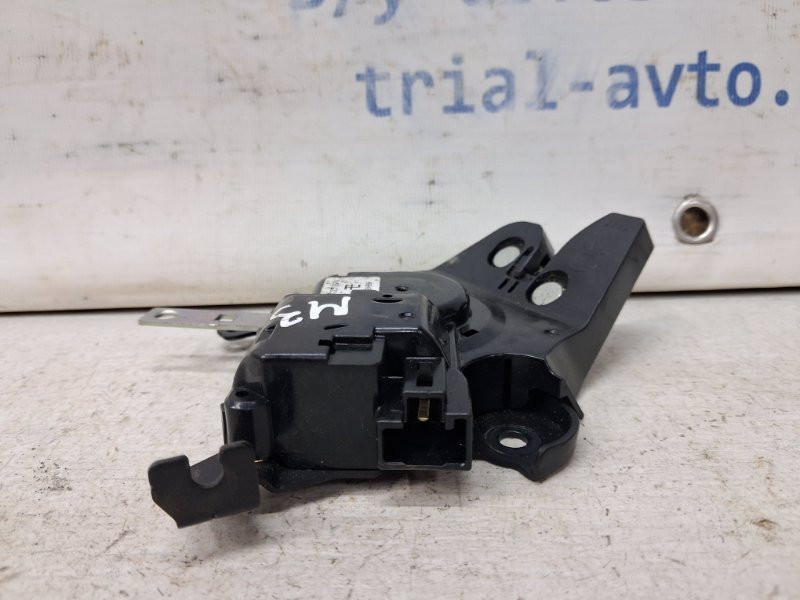 Замок крышки багажника Mazda 3 BM 2.2 DIESEL 2013 (б/у) Київ - зображення 3