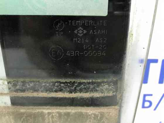 Стекло двери переднее левое Mitsubishi Pajero Sport K9 2.5 DIESEL 4D56 1996 (б/у) Киев