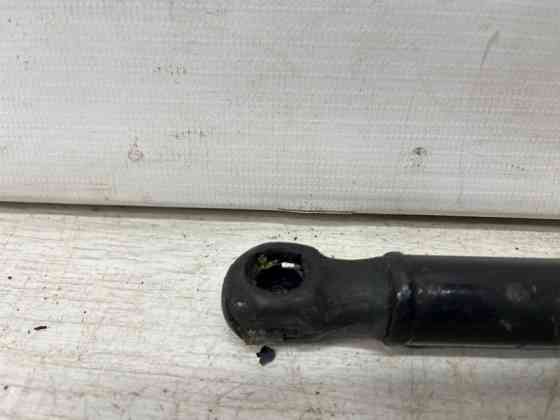 Амортизатор капота Hyundai Santa fe CM 2.2 DIESEL D4HB 2005 (б/у) Київ