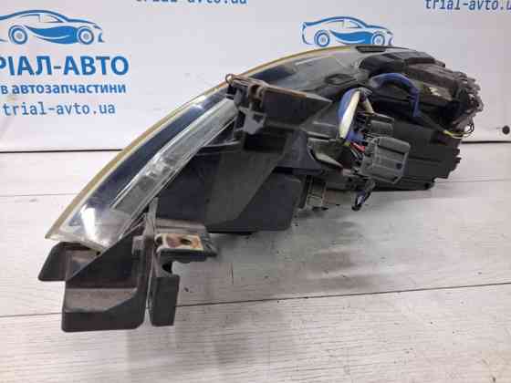 Фара правая Ксенон Mazda 6 GH 2.5 БЕНЗИН L5-VE 2007 (б/у) Киев