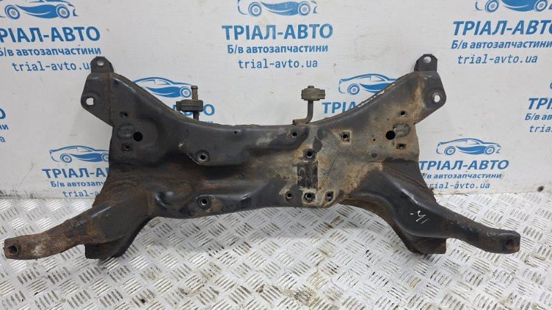 Балка передней подвески Mitsubishi Lancer 9 1.6 БЕНЗИН 4G18 2003 (б/у) Київ - зображення 1