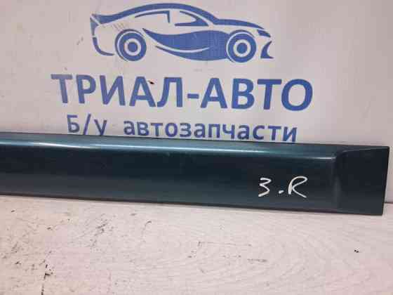 Накладка двери Mitsubishi Pajero Sport K9 2.5 DIESEL 4D56 1996 задн. прав. (б/у) Киев
