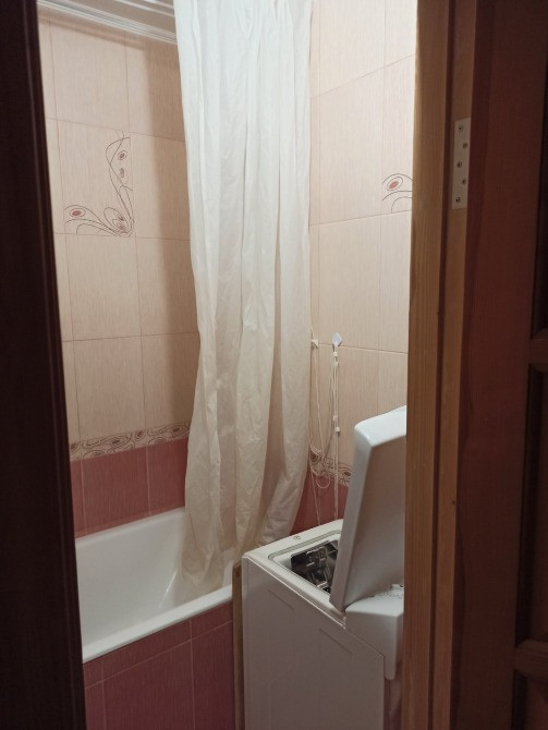 м.Минская 3мин.Без хозяев. Сдам комнату. Київ - зображення 11