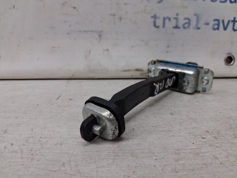 Ограничитель двери передний правый Chevrolet Captiva C140 2.2 DIESEL Z22D1 2006 (б/у) Киев - изображение 3