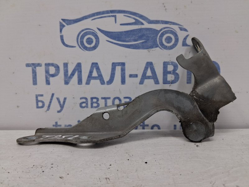 Петля капота левая Toyota Avensis T25 1.8 БЕНЗИН 1ZZFE 2003 (б/у) Киев - изображение 1