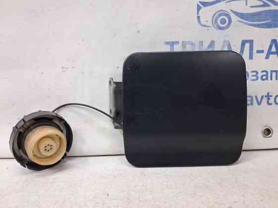 Лючок бака Mitsubishi Pajero Sport 1996-2008 MR241921 (Арт. 64898) Киев