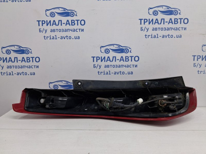 Фонарь задний внешний правый Nissan X-Trail T31 2.0 DIESEL M9R 2007 (б/у) Киев - изображение 4