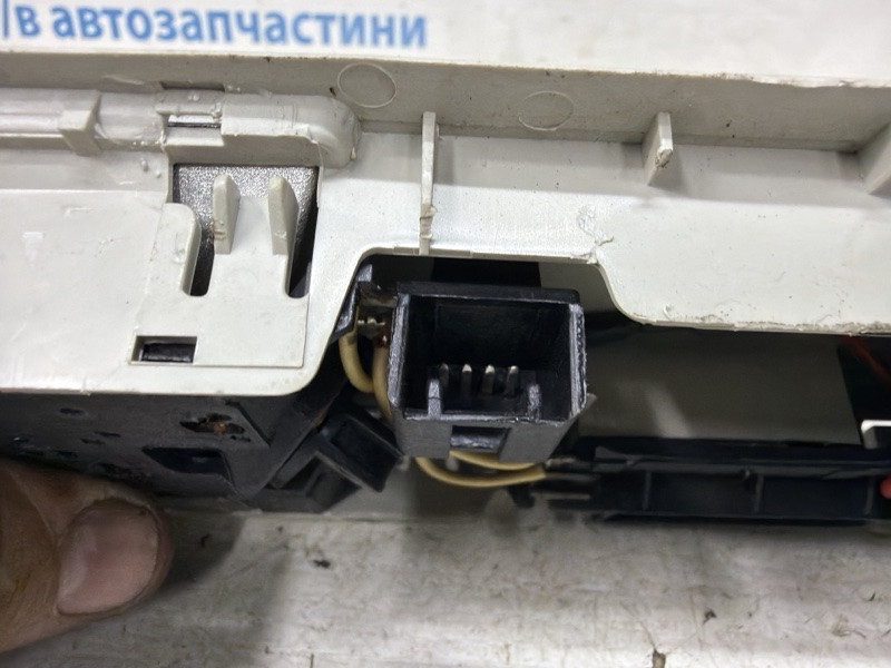 Плафон Mazda CX 7 2006-2012 GJ6A69970A75 (Арт. 83797) Київ - зображення 4