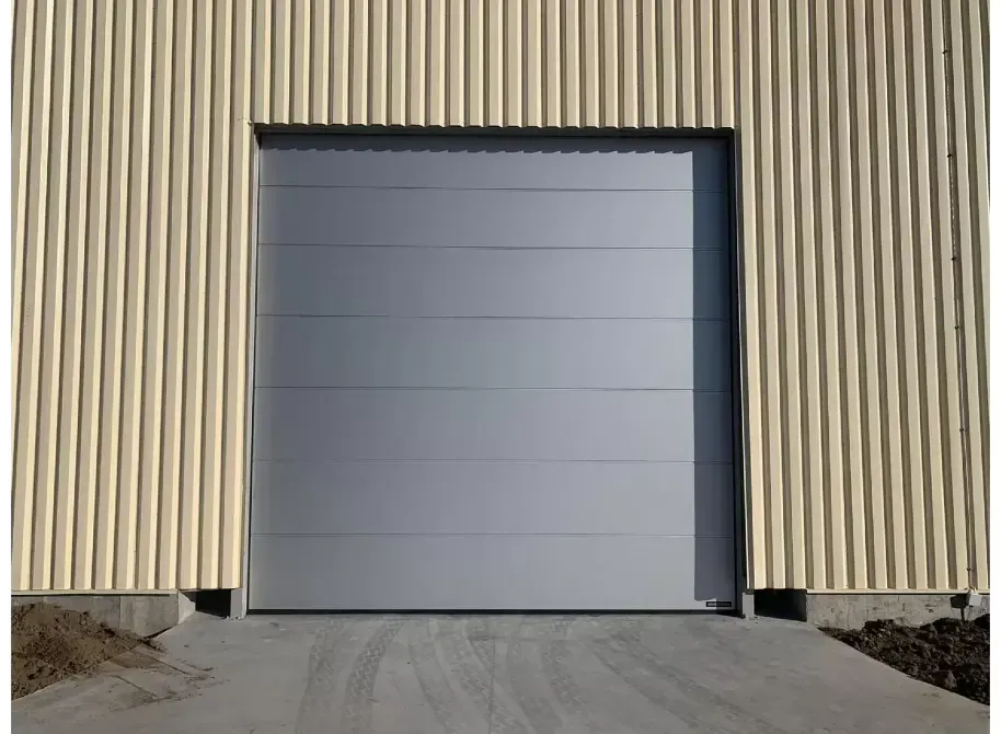 Двері секційні гаражні,ролети,автоматика до воріт,шлагбауми,маркізи,жалюзі Львів - зображення 3