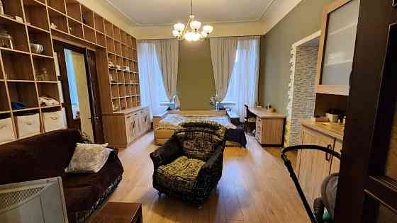 Продаж 2-кімнатної квартири в ближньому центрі Львова (кут Хмельницького – Гайдамацької) Львов