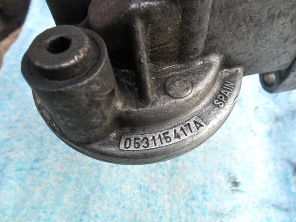 VAG 053115417A, Кронштейн масляного фільтра Фольксваген, оригінал Винница - изображение 9