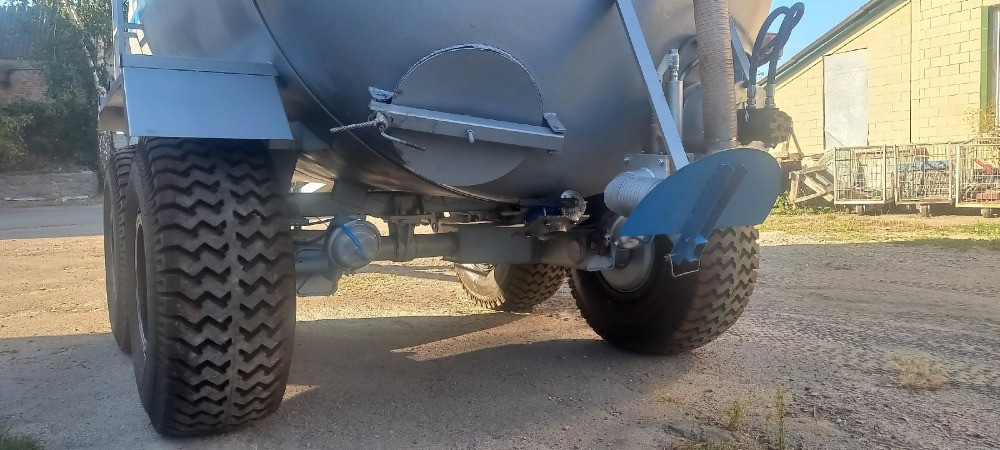 Бочка навозу МЖТ-12 (12м3) гідравлічний насос, мішалка та розкидач Белая Церковь - изображение 5