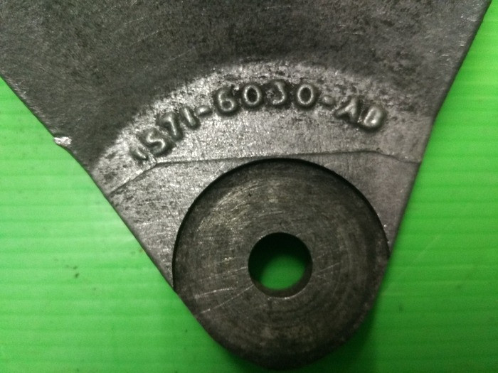 Кронштейн двигуна 1S71-6030-AB Форд Мондео МК3 2.0ТДСІ Винница - изображение 1