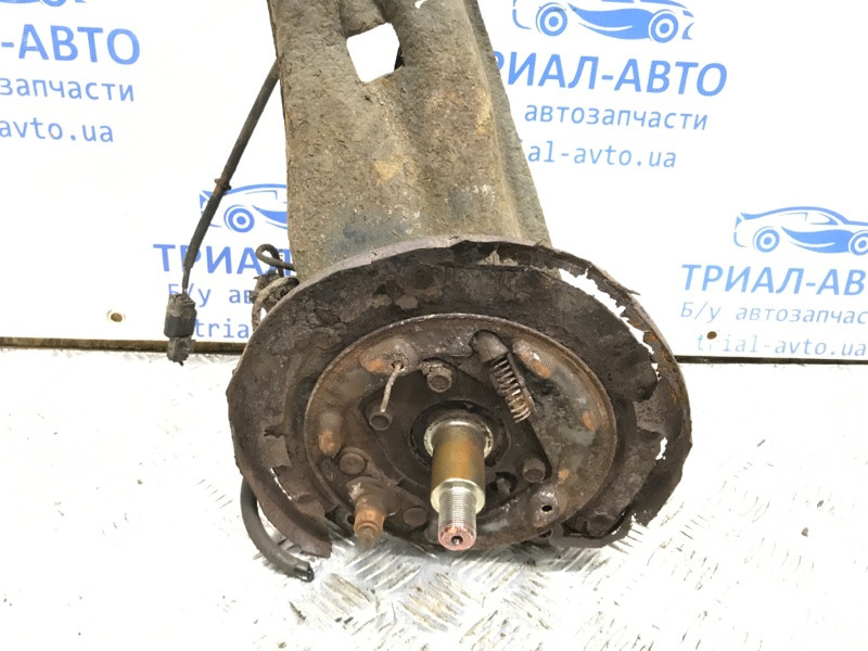 Рычаг задней подвески продольный правый Mitsubishi Lancer 9 1.6 БЕНЗИН 4G18 2003 (б/у) Киев - изображение 2