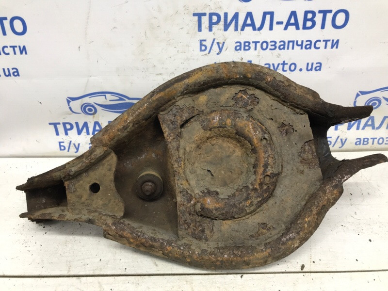 Рычаг задней подвески нижний поперечный (под пружину) Chevrolet Captiva C140 2.2 ДИЗЕЛЬ (б/у) Київ - зображення 5