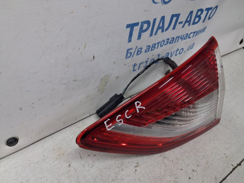 Фонарь задний внутренний правый Ford Escape 3 2.0 БЕНЗИН ENR90 2012 (б/у) Київ - зображення 2