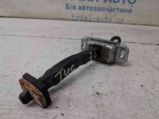 Ограничитель двери задний левый Hyundai Tucson 2004-2009 794802E000 (Арт. 86301) Киев