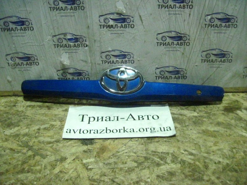 Накладка крышки багажника Toyota Camry XV40 2006 (б/у) Київ - зображення 1