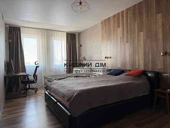 Продаж 2-х кімнатної ,вул.Мишуги 2.м.Позняки Киев