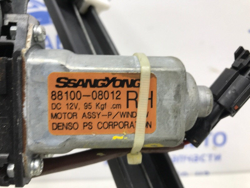 Стеклоподъемник задний правый SsangYong Rexton Y250 2.7 D27DT 2006 (б/у) Київ - зображення 4