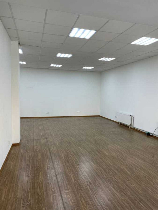 долгосрочная аренда офисное помещение Киев, Голосеевский, 19000 грн./мес. Киев - изображение 1