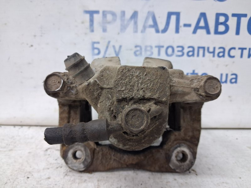 Суппорт задний правый Toyota Camry XV40 2.4 БЕНЗИН 2AZFE 2006 (б/у) Киев - изображение 3