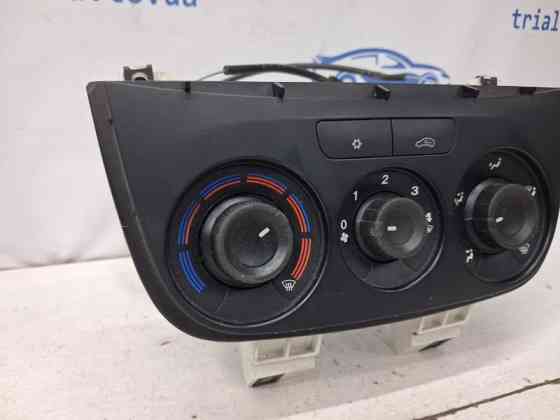 Блок управления кондиционером Fiat Doblo 2 1.6 ДИЗЕЛЬ MULTIJET 2010 (б/у) Київ