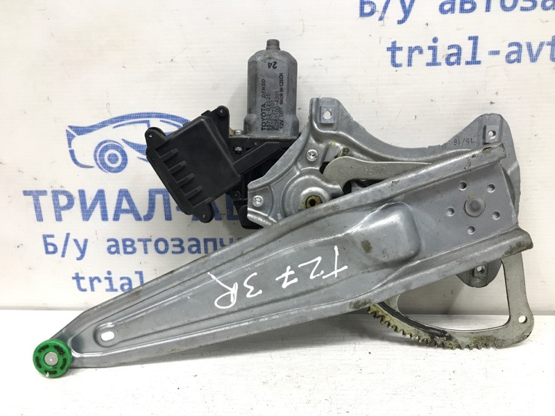 Стеклоподъемник задний правый Toyota Avensis T27 2.0 DIESEL 2009 (б/у) Киев - изображение 2