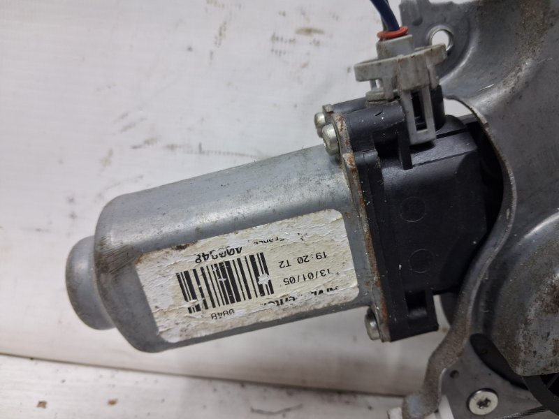 Стеклоподъемник передний правый Nissan Pathfinder R51 2.5 DIESEL YD25DDTI 2004 (б/у) Киев - изображение 4