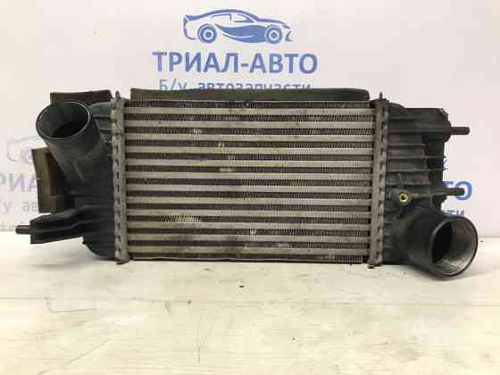 Радиатор интеркуллера Nissan Juke F15 1.6 TURBO MR16DDT 2010 (б/у) Киев