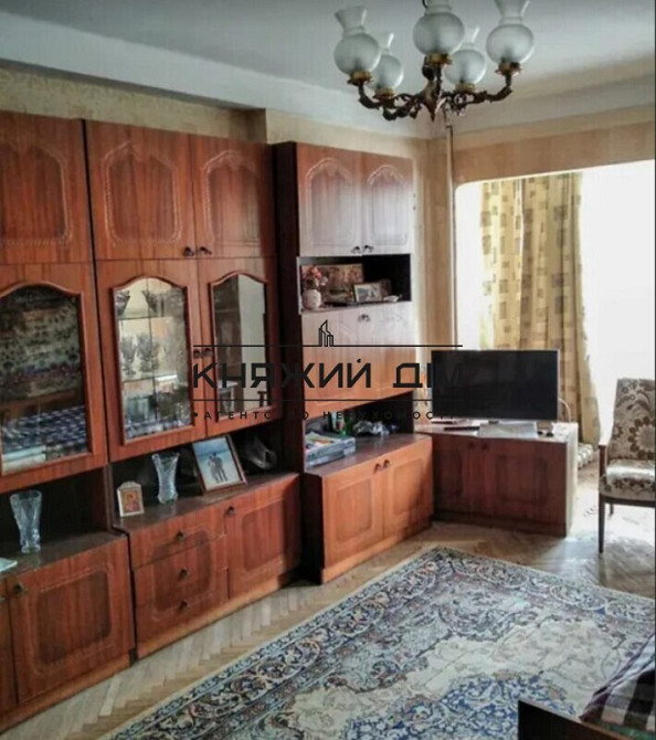 Продаж 2-кімнатної квартири, вул. Раїси Окіпної, метро Лівобережна. Код 21147660 Киев - изображение 1