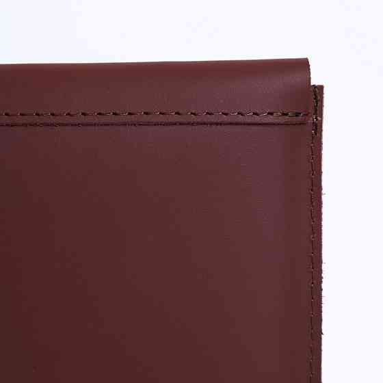 Чехол для ноутбука классический Incarne Line MacBook Pro 14" 2021-2025 line-brown-pro-14 коричневый Киев