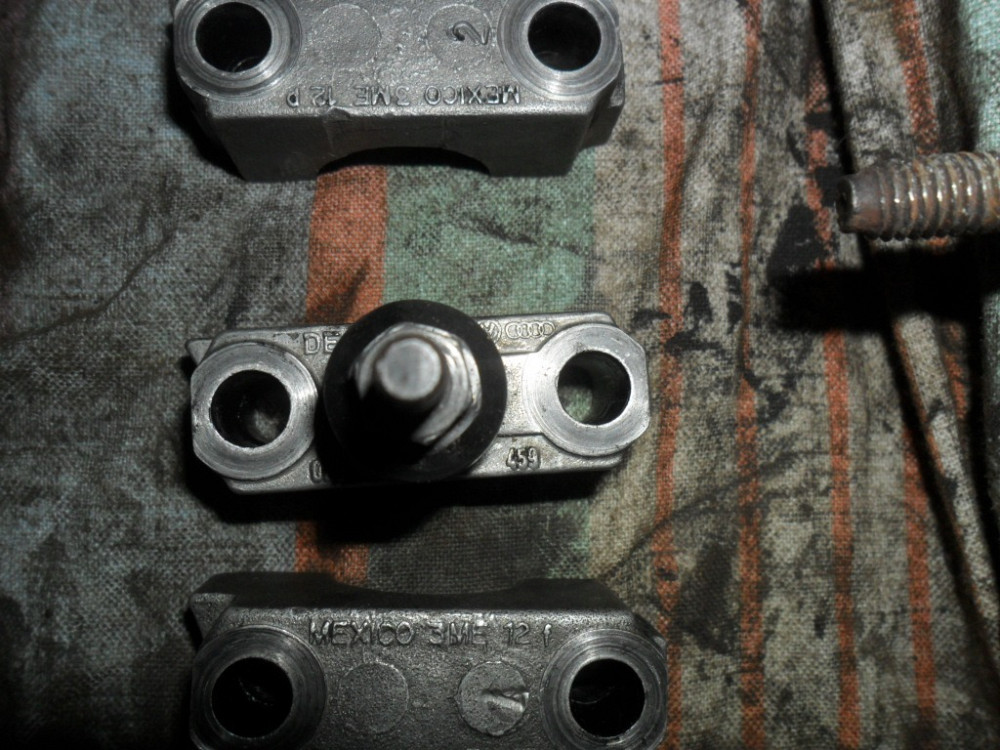 VAG 056103459, Бугель распредвала Фольксваген, Ауди 1.9D, оригінал 1Y Винница - изображение 8