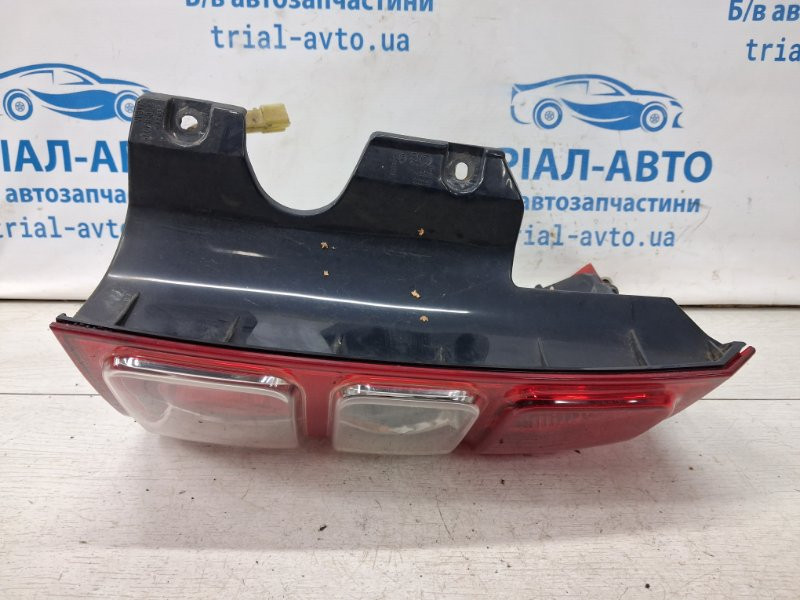 Фонарь задний внешний правый Suzuki Grand Vitara JT 2.0 БЕНЗИН J20A 2005 (б/у) Киев - изображение 8