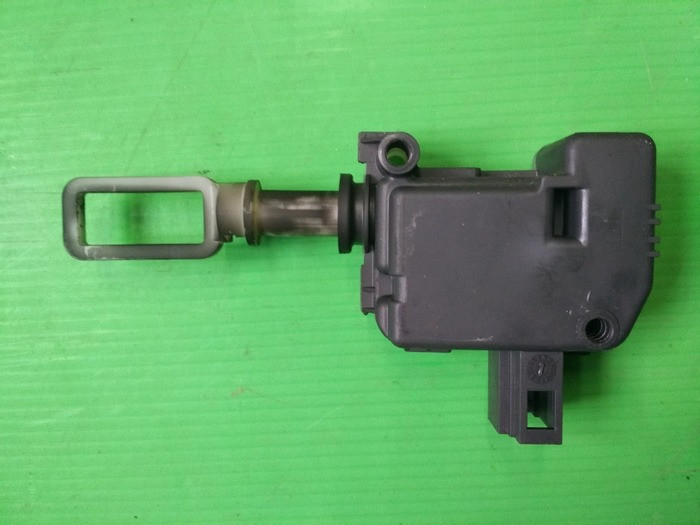 Привід замка багажника 7546-69 Форд Мондео 3 Винница - изображение 1