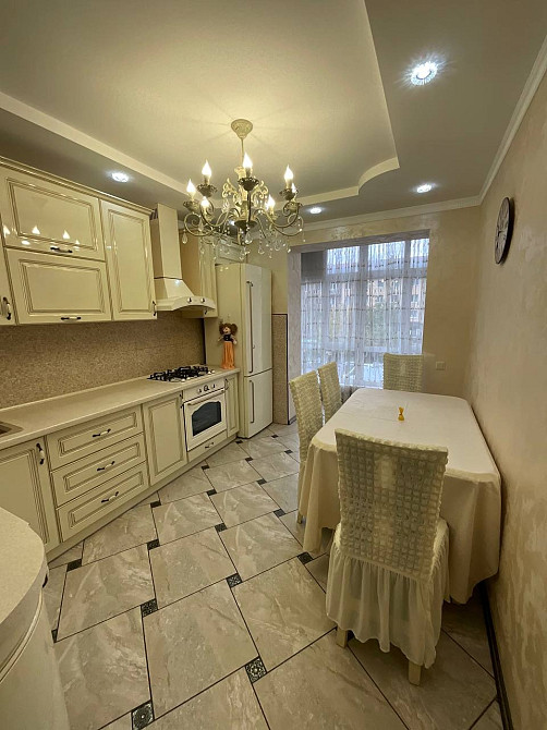 Здається в оренду 3-кімнатна квартира в ЦЕНТРІ міста Ивано-Франковск - изображение 1