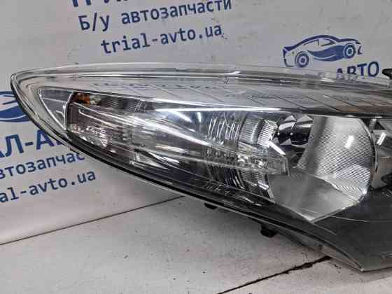 Фара правая галоген Renault Megane 2008-2016 260107117R (Арт. 63793) Киев