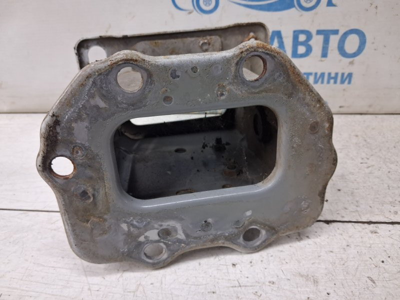 Кронштейн усилителя переднего бампера Kia Ceed 2006-2012 647101H010 (Арт. 84841) Киев - изображение 3